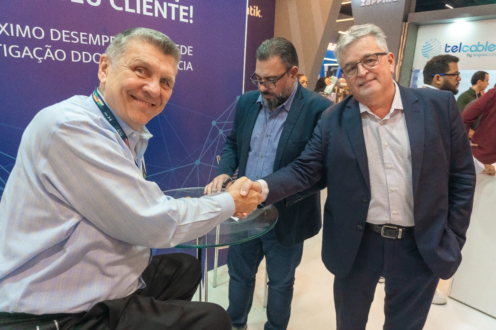 Assinatura contrato - 3